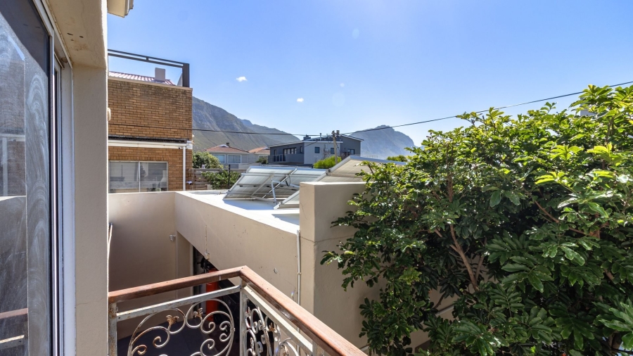 5 Bedroom Property for Sale in Bettys Bay Western Cape